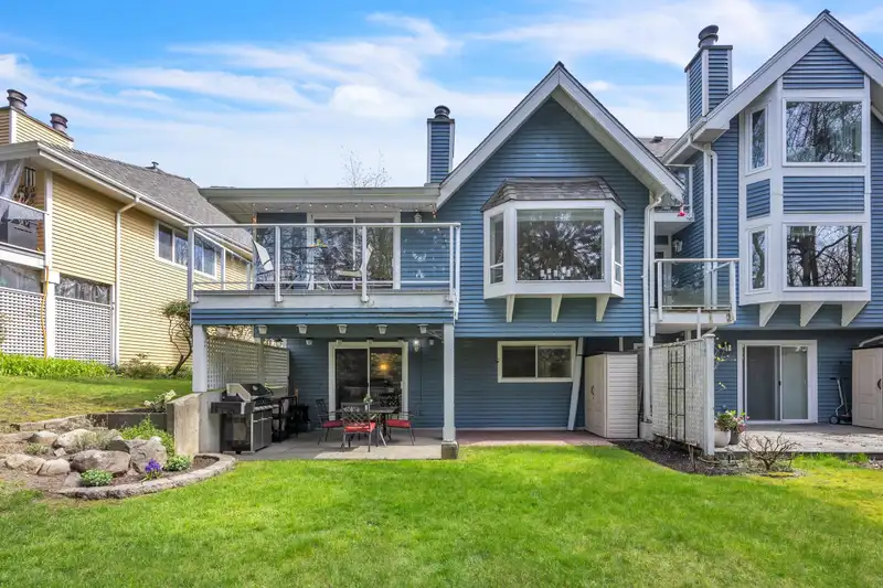 3325 FLAGSTAFF PLACE - photo 1 of 40