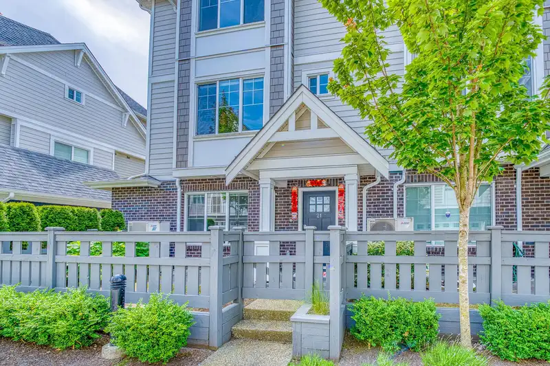 21 7180 LECHOW STREET - photo 1 of 20