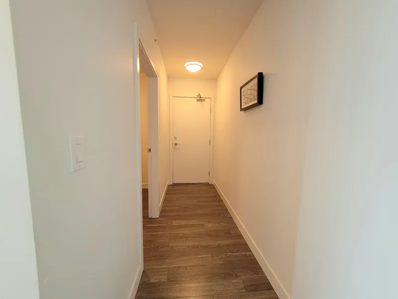 2501 1283 HOWE STREET - photo 3 of 24