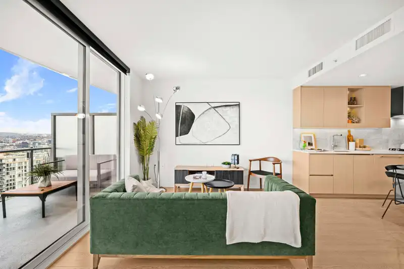 2910 89 NELSON STREET - photo 3 of 32
