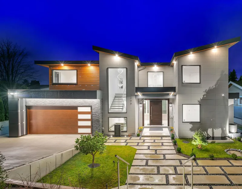 4399 HIGHLAND BOULEVARD - photo 1 of 25