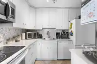 1605 3737 BARTLETT COURT - thumbnail 12