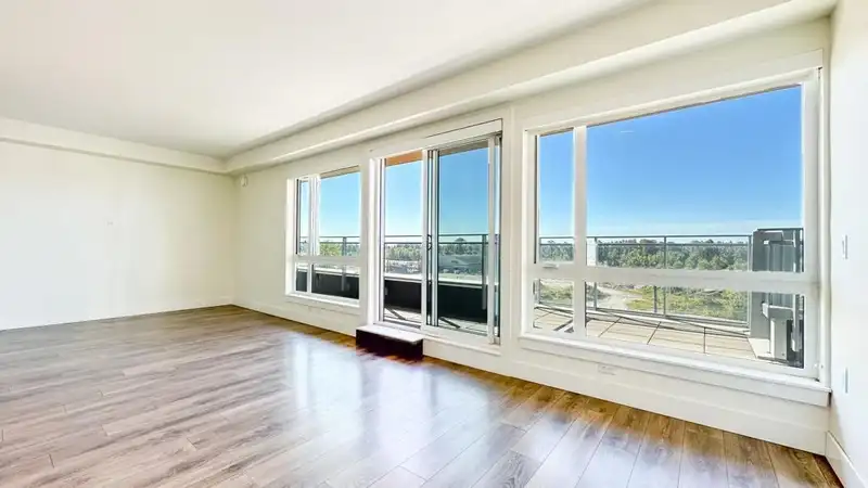 711 8580 RIVER DISTRICT CROSSING - photo 1 of 30
