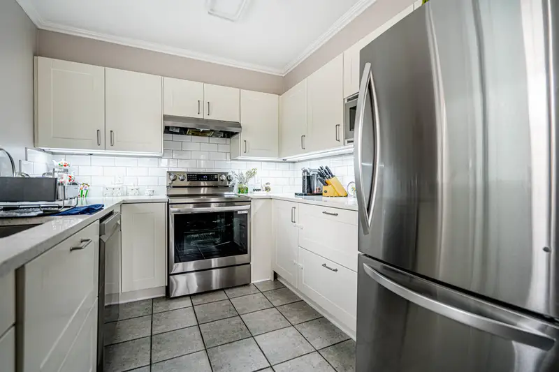 P02 223 MOUNTAIN HIGHWAY - photo 3 of 25