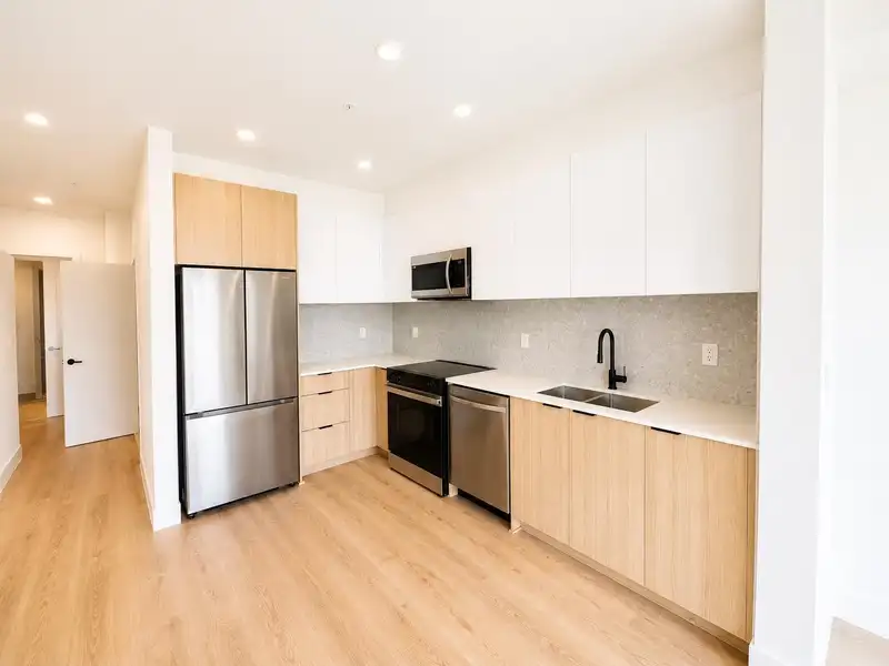437 20769 FRASER HIGHWAY - photo 3 of 20