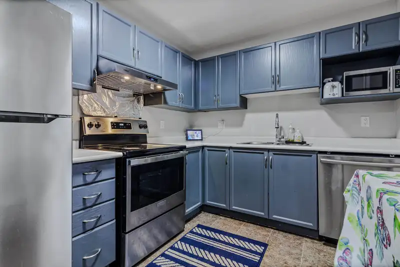 238 32830 GEORGE FERGUSON WAY - photo 4 of 21