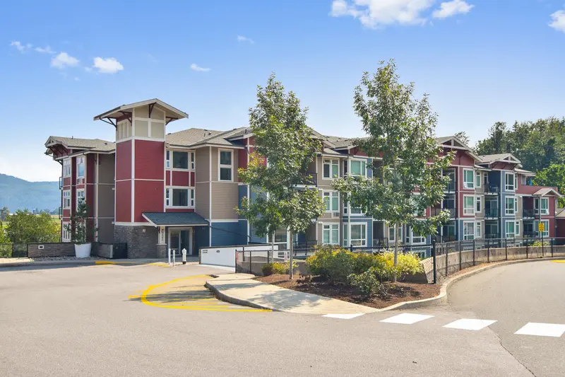 411 2242 WHATCOM ROAD - photo 2 of 25