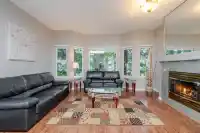 10 10340 156 STREET - thumbnail 3