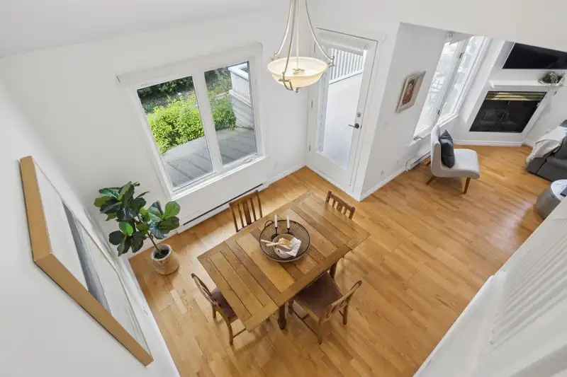 1518 BOWSER AVENUE - photo 1 of 29