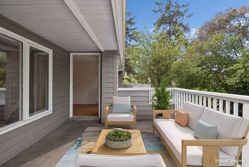 1518 BOWSER AVENUE - photo 3 of 29
