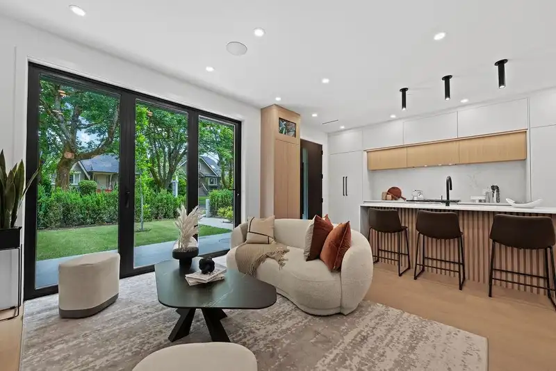 1 3880 W 23RD AVENUE - photo 1 of 38