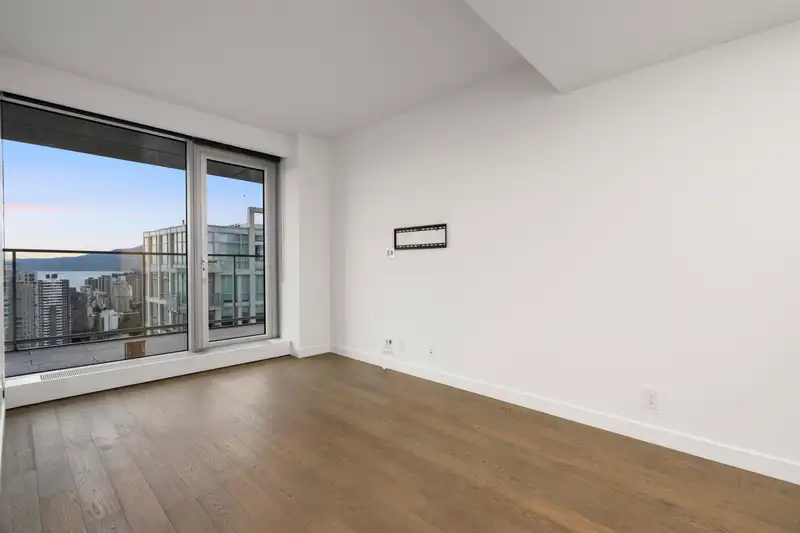 3605 1480 HOWE STREET - photo 3 of 40