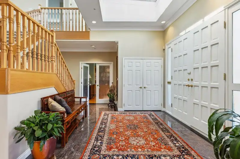 1368 W 58TH AVENUE - photo 2 of 37