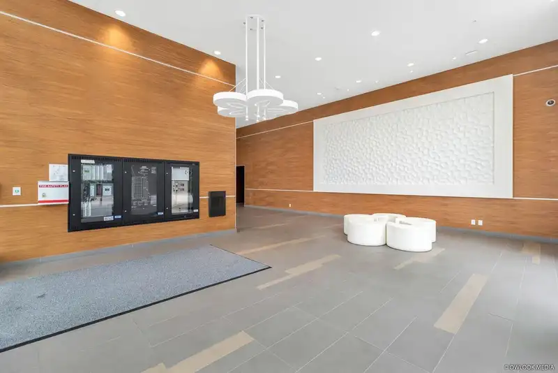 1008 7788 ACKROYD ROAD - photo 3 of 23