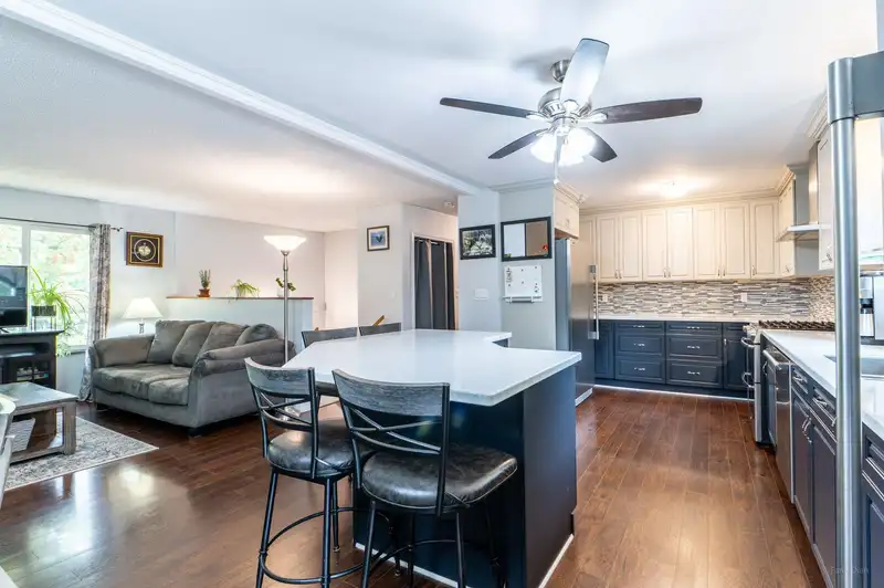 20535 50A AVENUE - photo 3 of 35