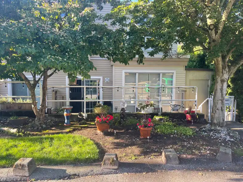 8 1169 VIDAL STREET - photo 1 of 39