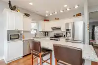 8 1169 VIDAL STREET - thumbnail 14