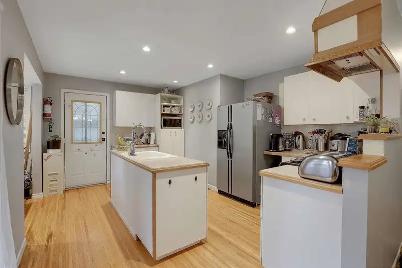 12761 ARRAN PLACE - photo 3 of 37