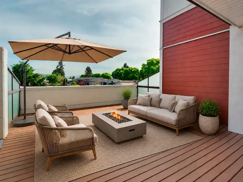 205 7908 GRAHAM AVENUE - photo 3 of 35