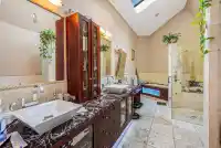 230 ONSLOW PLACE - thumbnail 9