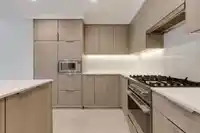 1439 HUNTER STREET - thumbnail 3