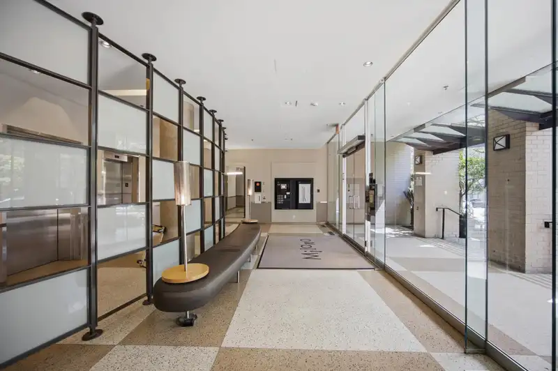 706 1003 BURNABY STREET - photo 3 of 23
