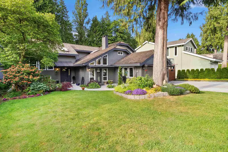 11799 LYON ROAD - photo 3 of 38