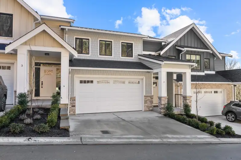 9 35247 STRAITON ROAD - photo 1 of 36