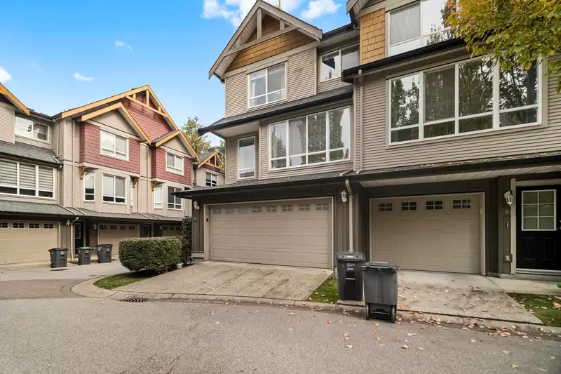 9 16789 60 AVENUE - photo 3 of 32