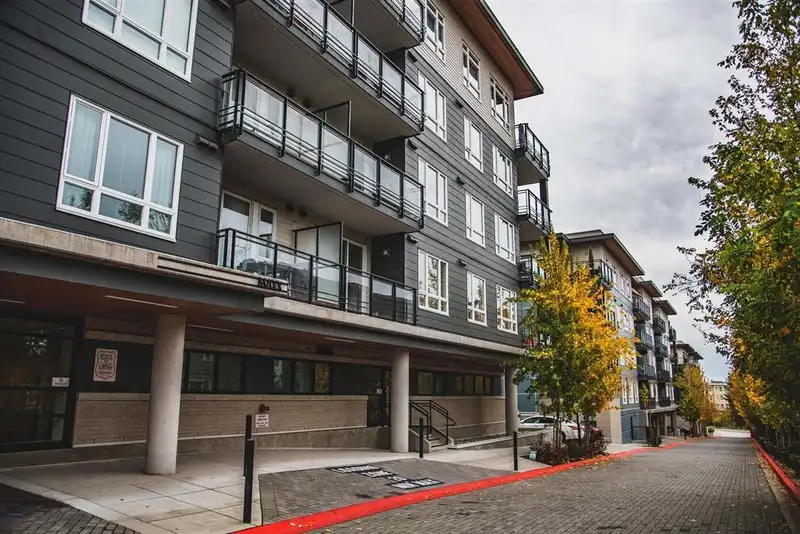 114 13919 FRASER HIGHWAY - photo 1 of 10