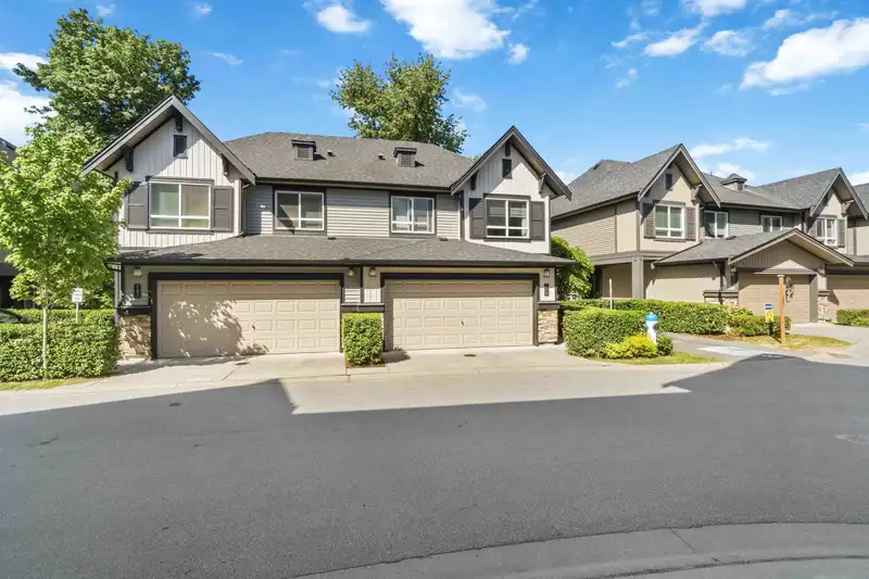 142 30930 WESTRIDGE PLACE - photo 3 of 40