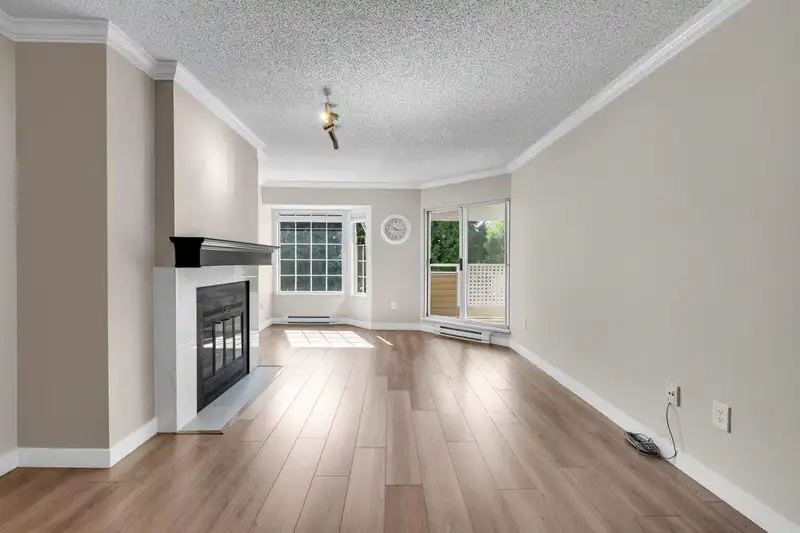 309 7571 MOFFATT ROAD - photo 3 of 20