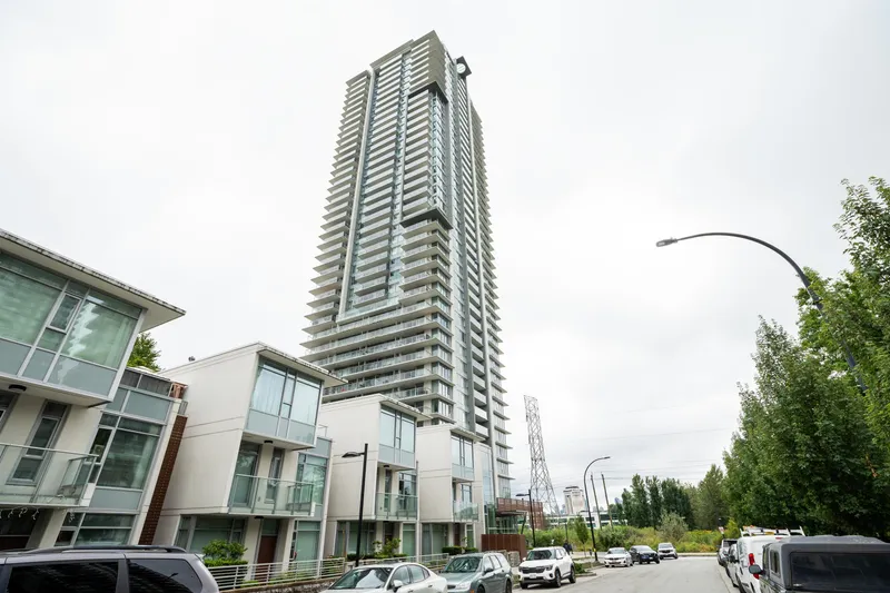 3408 2388 MADISON AVENUE - photo 3 of 25