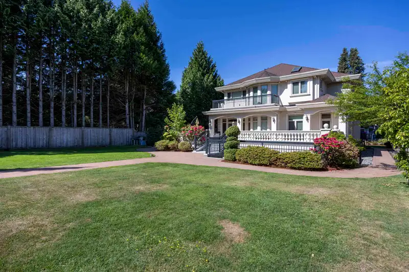6188 ADERA STREET - photo 4 of 14