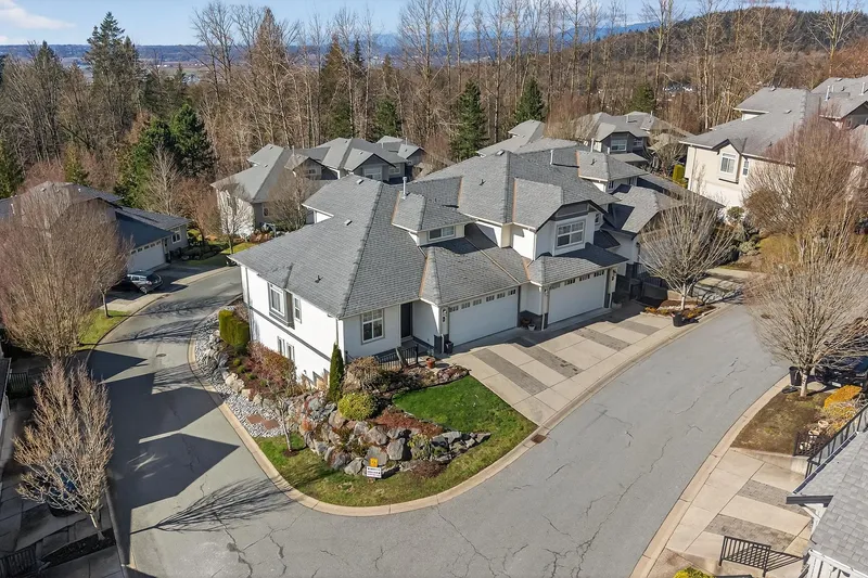 16 36260 MCKEE ROAD - photo 2 of 25