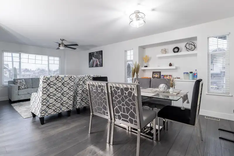 2886 BOXCAR STREET - photo 4 of 40