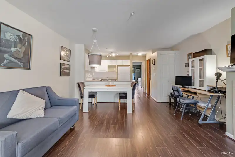 116 6588 SOUTHOAKS CRESCENT - photo 4 of 12