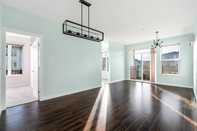 318 9388 MCKIM WAY - photo 3 of 25