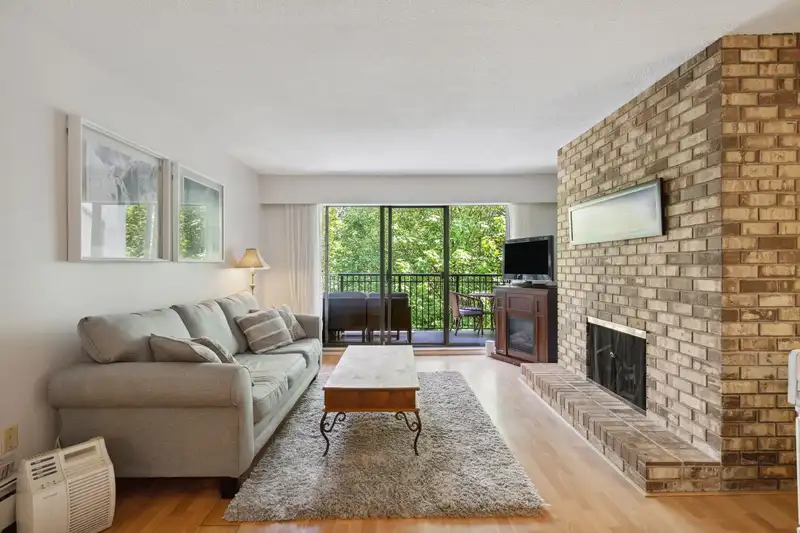 306 1385 DRAYCOTT ROAD - photo 1 of 25