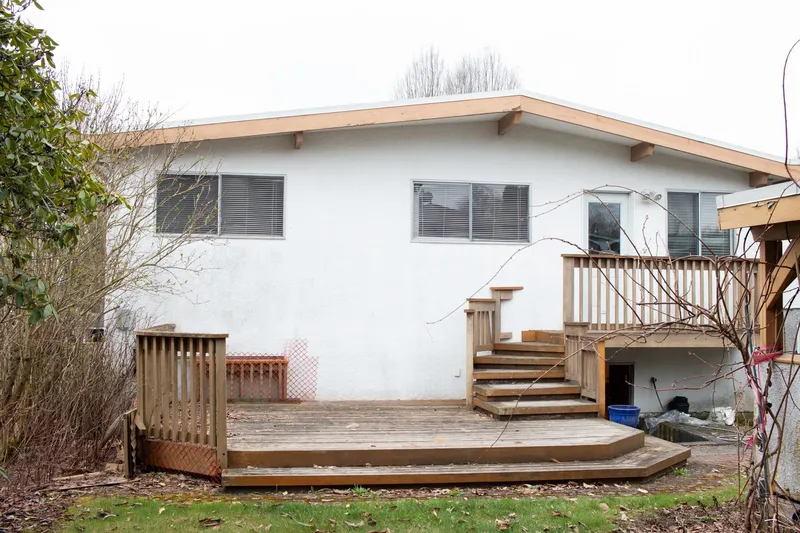 2763 ROSEMONT DRIVE - photo 2 of 11