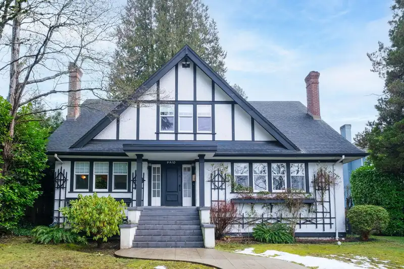 4410 CYPRESS STREET - photo 1 of 40