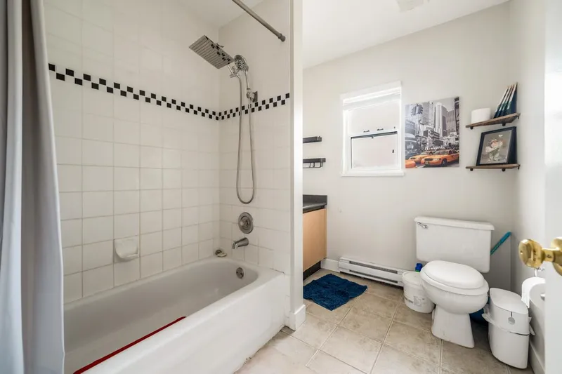 48 16016 82 AVENUE - photo 3 of 25