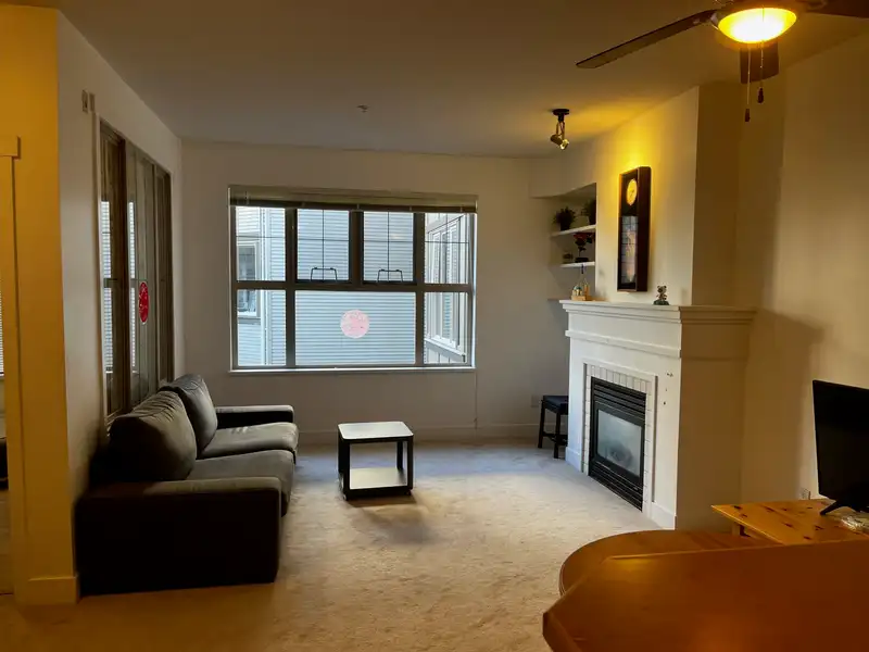 1316 4655 VALLEY DRIVE - photo 4 of 9