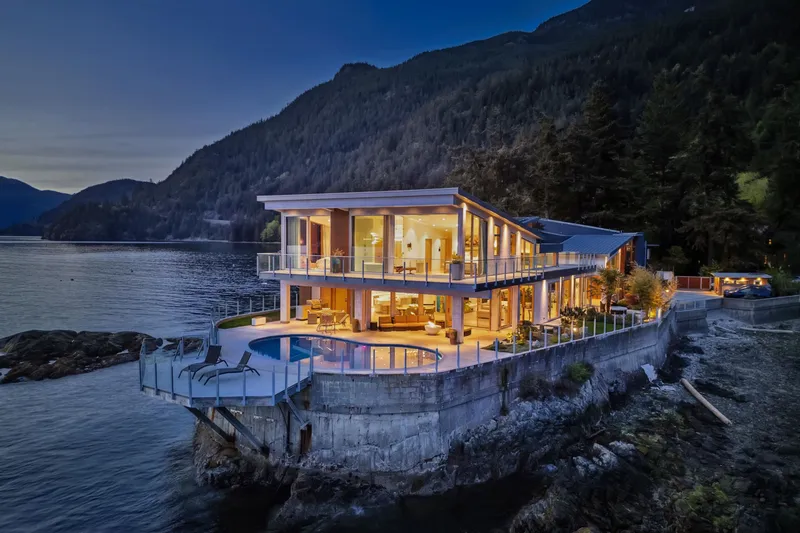 15 BRUNSWICK BEACH ROAD - photo 3 of 25