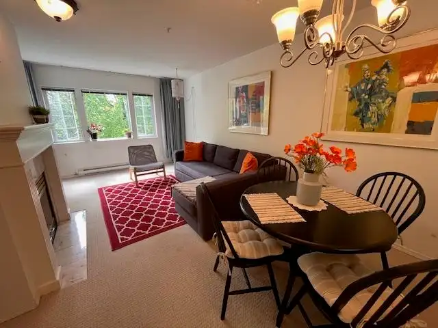 403 55 BLACKBERRY DRIVE - photo 3 of 20