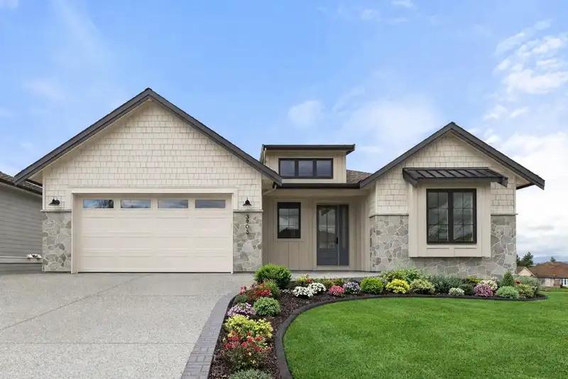 3905 LATIMER STREET - photo 1 of 37