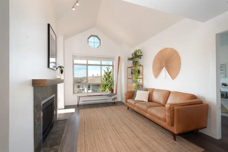 512 150 W 22ND STREET - photo 2 of 40