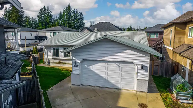 8843 WOOLER TERRACE - photo 1 of 39