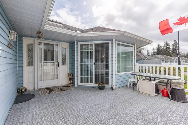 43 1450 MCCALLUM ROAD - photo 3 of 40