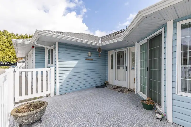 43 1450 MCCALLUM ROAD - photo 4 of 40
